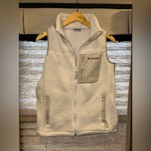 Sherpa Women’s Columbia Vest